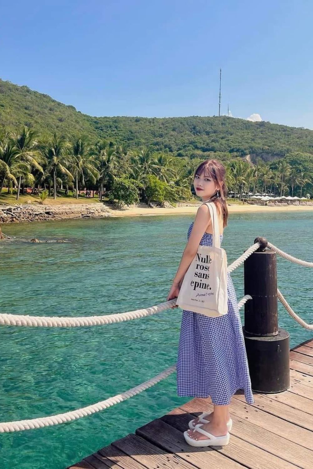 vé hòn tằm nha trang